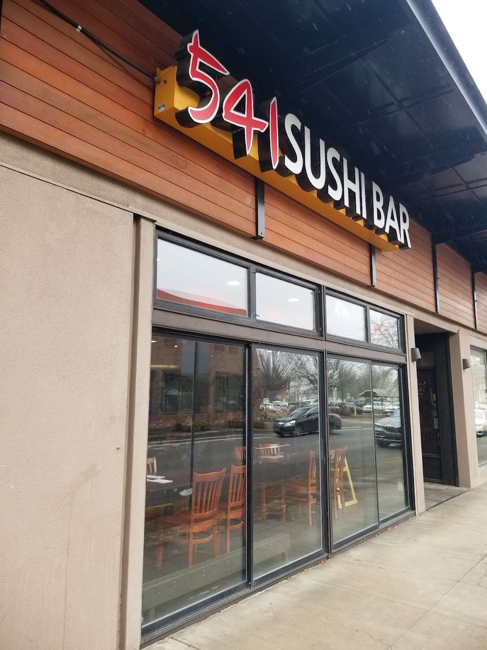 541 Sushi Bar