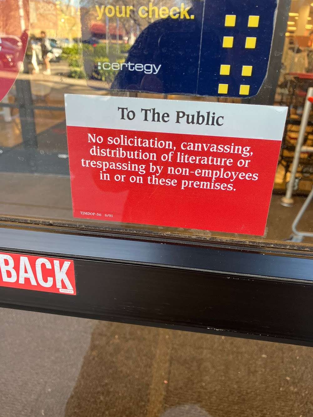 Barnes & Noble